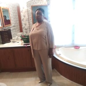 Meet your Posher, Joan